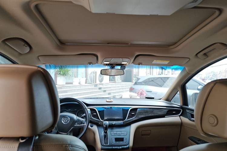 Used Buick GL8 2017 ES 28T Premium Version China V Standard Headliner