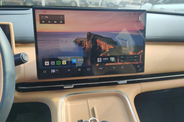 Used Geely Galaxy Xingjian 7 EM-i 2025 120km Flagship Edition