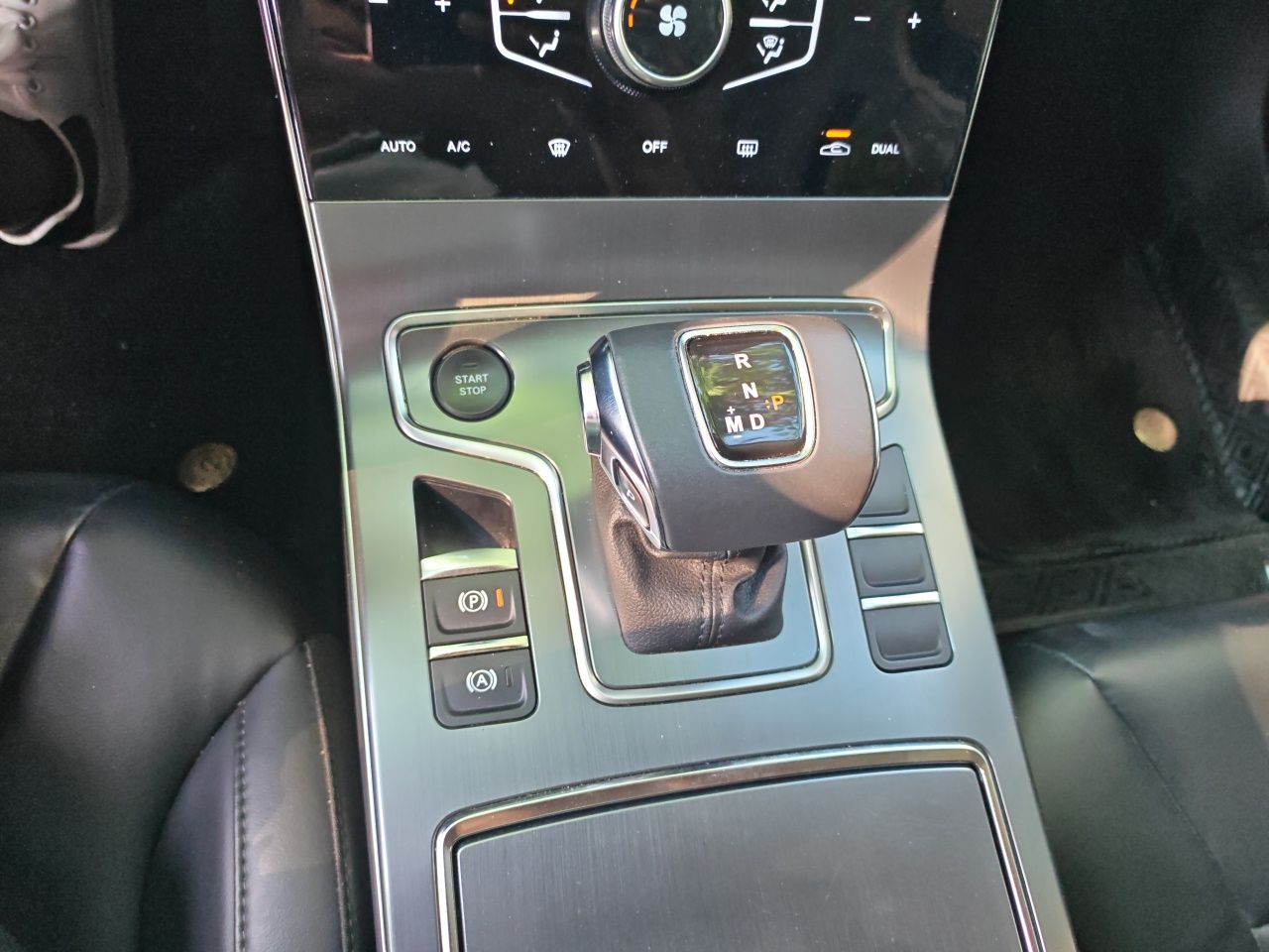 Hongqi H5 2022 Classic Model Facelift 1.5T DCT Qiyun Edition — снимка 14