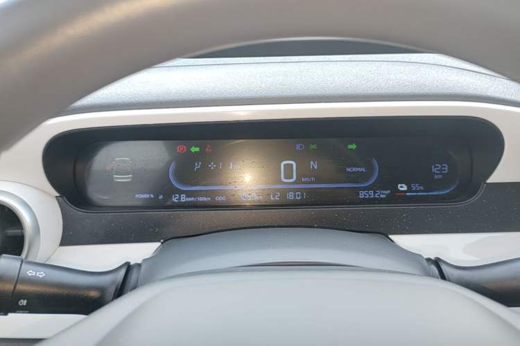 Used Geely Galaxy Panda 2025 210 km – Yuanqi Bear