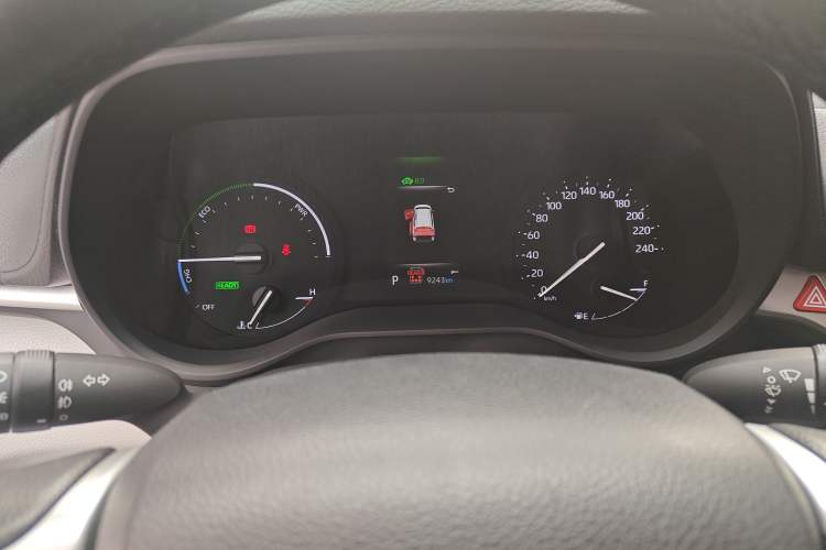 Used Toyota Granvia 2023 2.5L Hybrid Comfort Edition