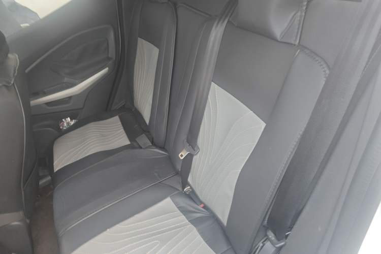 Used Ford EcoSport 2013 1.0L GTDi Manual Luxury Model
