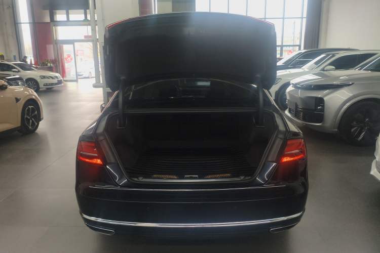 Used Audi A8 2014 A8L 45 TFSI quattro Comfort model