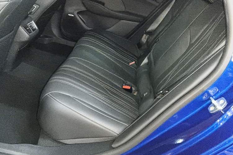 Used Buick LaCrosse 2025 Platinum Avia Edition