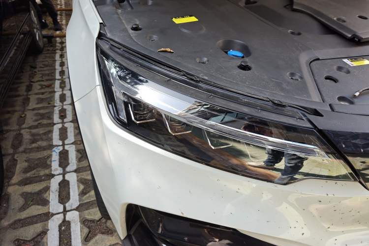 Used Skyworth EV6 2021 520 PRO Version Right Front Headlight