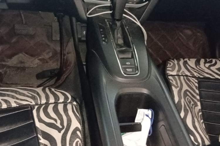 Used Honda XR-V 2015 1.5L LXi CVT Classic Edition Gear Lever