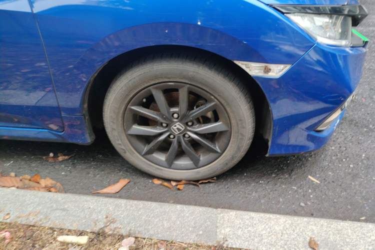 Used Honda Civic 2019 220TURBO CVT Dynamic Edition China VI Right Front Wheel Hub