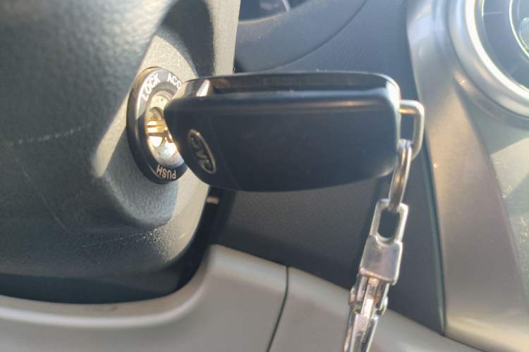 Used JAC Refine M3 2019 1.8L 5-Seater Express Edition
