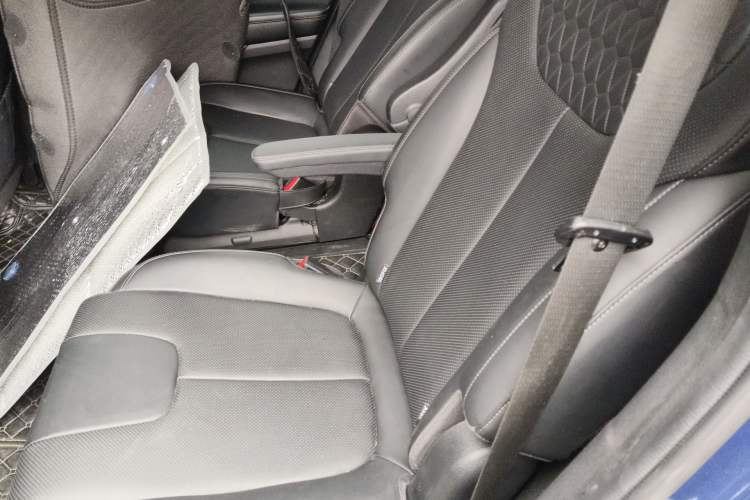 Used Hyundai Santa Fe 2020 380 TGDi Automatic All-Wheel Drive DLX HTRAC Prestige PLUS Left Rear Seat