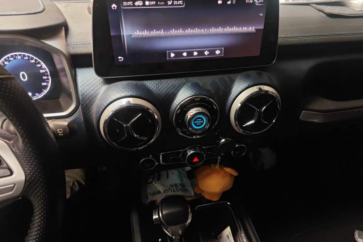 Used BAIC Off-Road BJ40 2019 PLUS 2.3T Automatic Four-Wheel Drive Flagship Edition China VI Emission Standard
