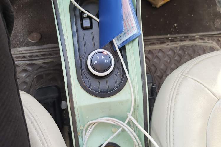 Used Wuling Hongguang MINIEV 2022 Macaron Premium Model – Lithium Iron Phosphate