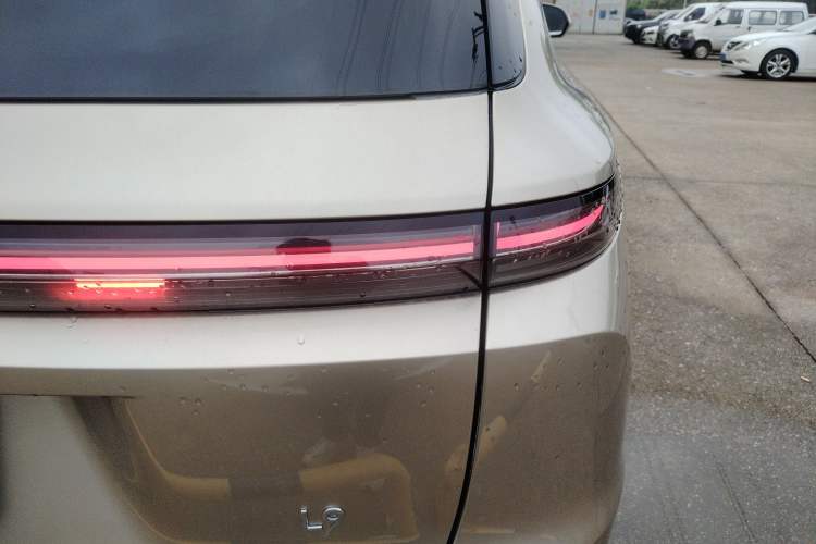Used Li Auto L9 2022 Max model Exterior 3