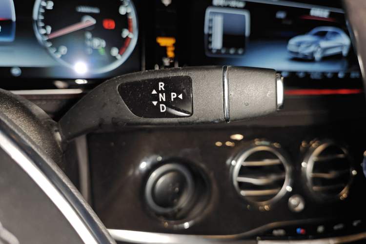 Used Mercedes-Benz S-Class 