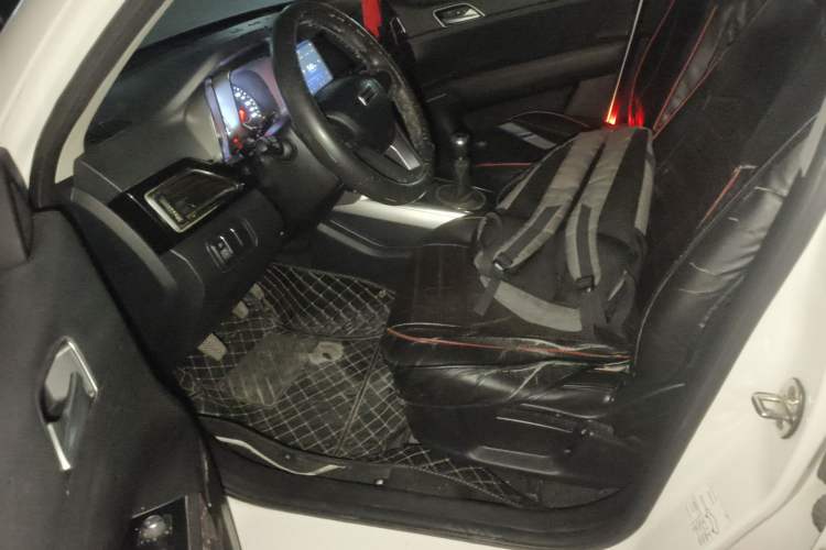 Used DORCEN G60 2019 1.6L Manual Elite Model China V Standard
