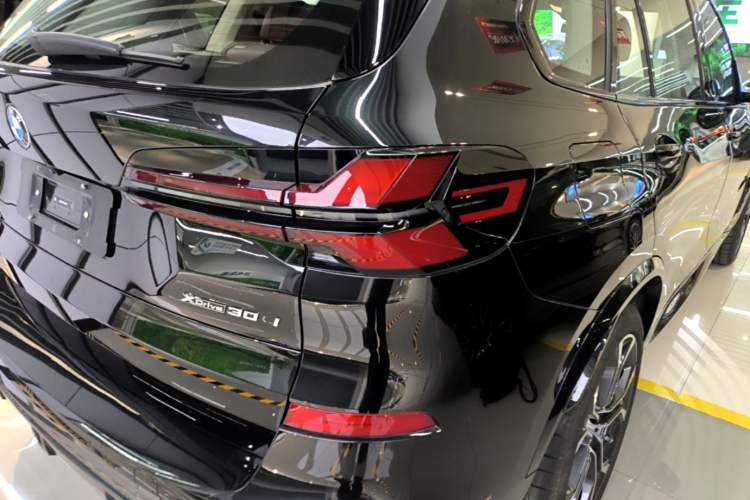 Used BMW X5 2023 xDrive 30Li Luxury M Sport Night Edition Package