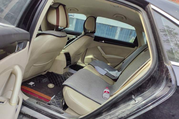 Used Volkswagen Passat 2013 1.4TSI Manual Luxury Edition Left Rear Seat