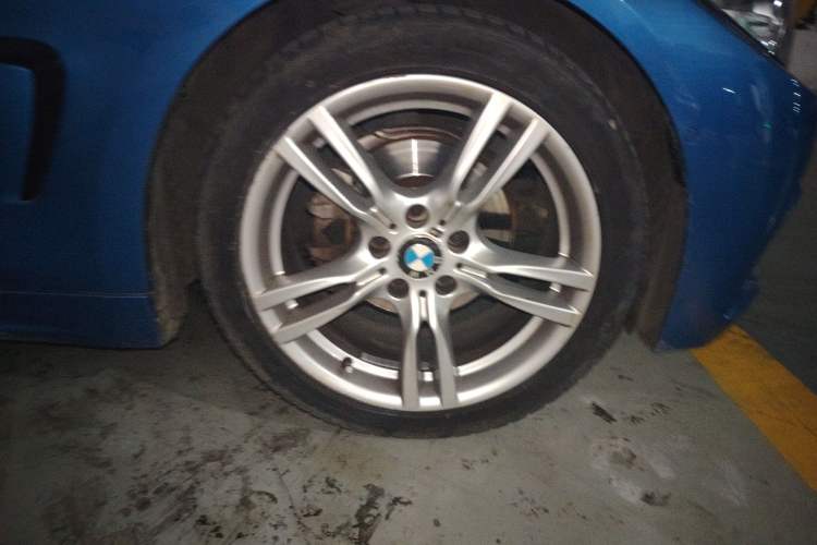 Used BMW 4 Series 2019 425i Gran Coupe M Sport Package Right Front Wheel Hub