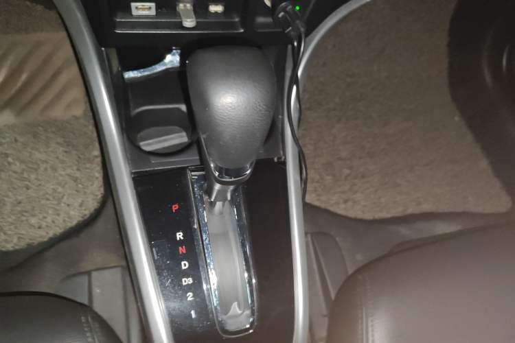 Used Honda Crider 2013 1.8L automatic luxury edition
