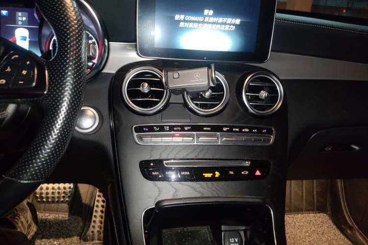 Used Mercedes-Benz GLC AMG 2018 AMG GLC 63 4MATIC+ Audio And AC Panel