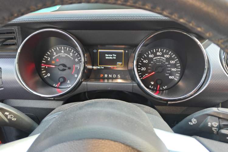 Used Ford Mustang  Instrument Cluster