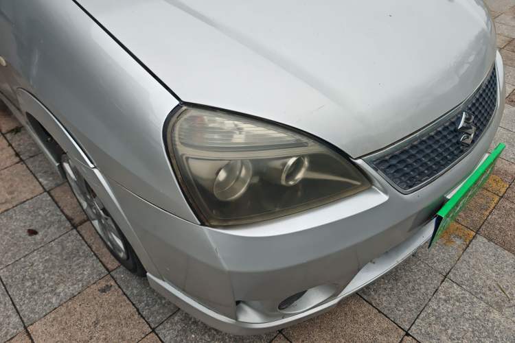 Used Suzuki Liana 2013 Hatchback 1.4L Manual Standard Model 2 Right Front Headlight