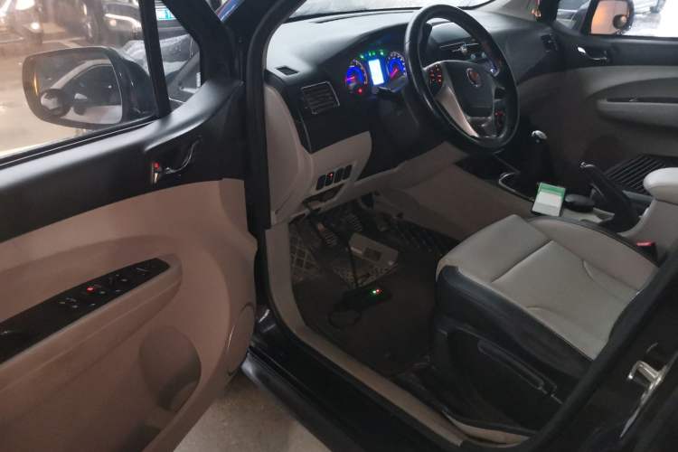 Used FORTHING Joyear X3 2016 1.5L Luxury Model Driver Seat