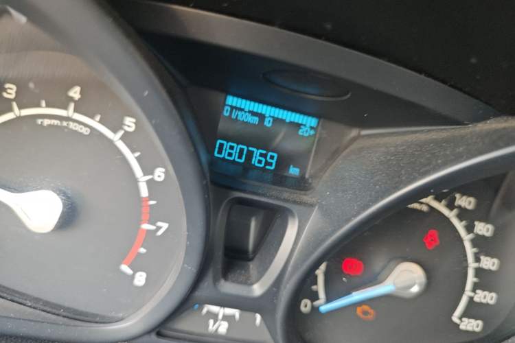 Used Ford EcoSport 2013 1.5L Manual Fashion Model
