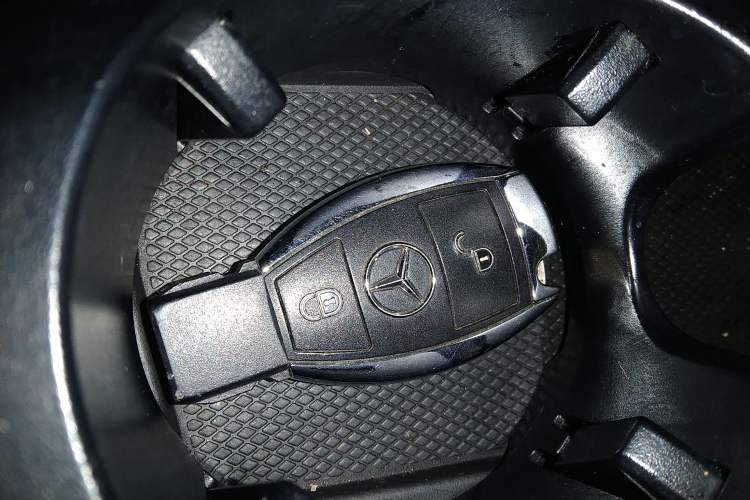 Used Mercedes-Benz GLC 2017 GLC 200 4MATIC Vehicle Key