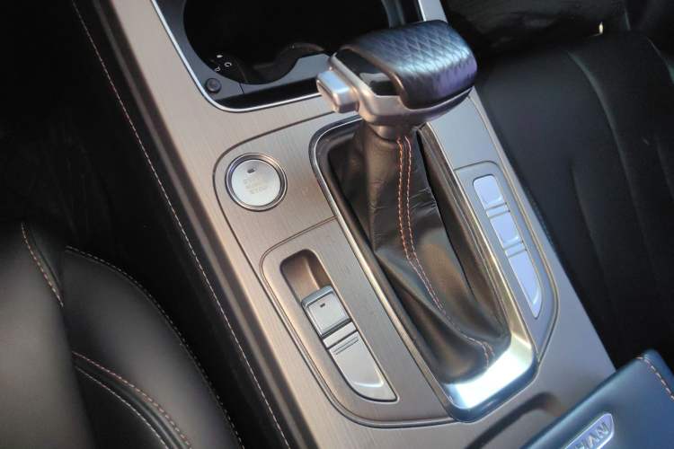 Used Oshan X7 2020 1.5T Automatic Luxury Version