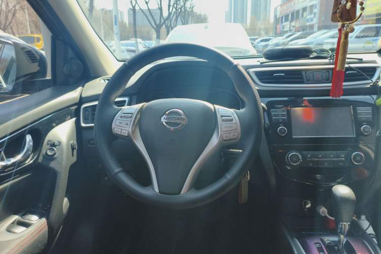 Used Nissan Qashqai 2016 2.0L CVT Elite Edition