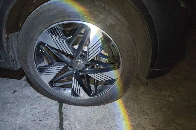 Used BYD Tang New Energy 2024 DM-i Glory Edition 112KM Prestige Model