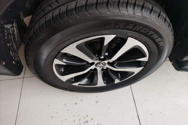 Used Toyota RAV4 2016 2.0L CVT Two-Wheel Drive Urban Edition China V Standard