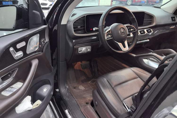 Used Mercedes-Benz GLE 2020 Restyled GLE 350 4MATIC Fashion Edition Driver Seat