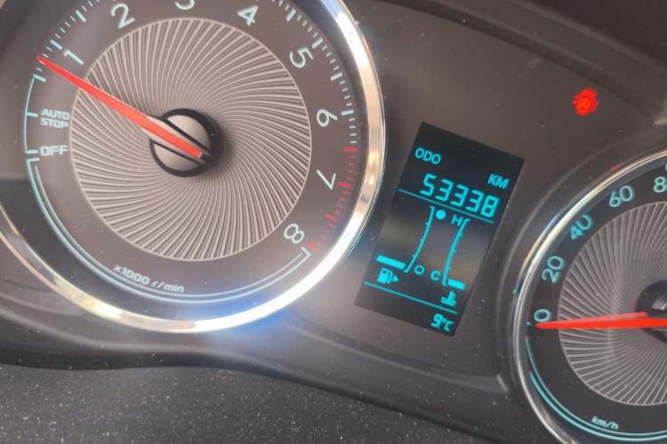 Used Chevrolet Lova RV 2016 1.5L Manual Comfort Edition
