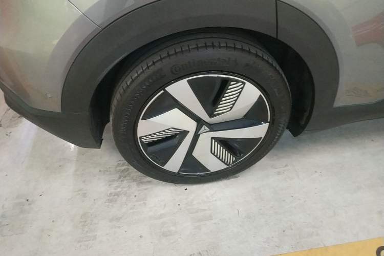 Used Deepal S05 2024 200 Ultra Range-Extended Long-Range Version
