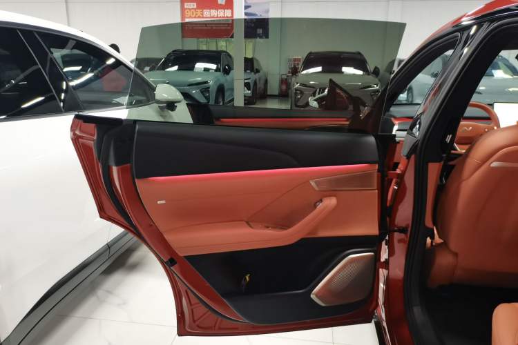 Used ONVO L60 2024 60 kWh Rear-Drive Version