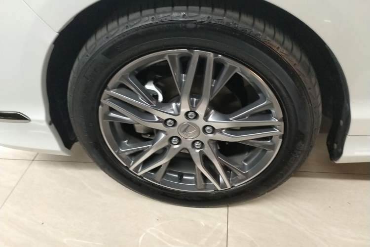 Used Honda Elysion 2019 2.0L Hybrid Luxury Edition