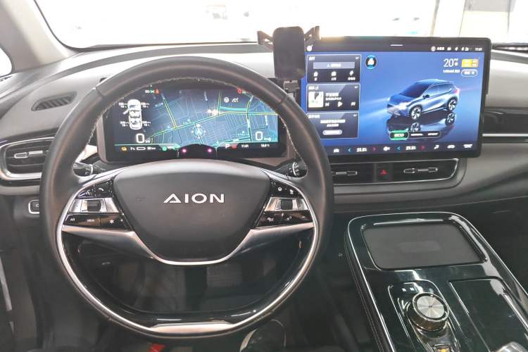 Used AION V 2021 Plus 70 Smart Technology Edition Lithium Iron Phosphate