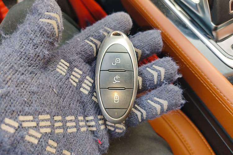 Used Bestune T99 2022 20TD Automatic Sport Premium Edition Vehicle Key