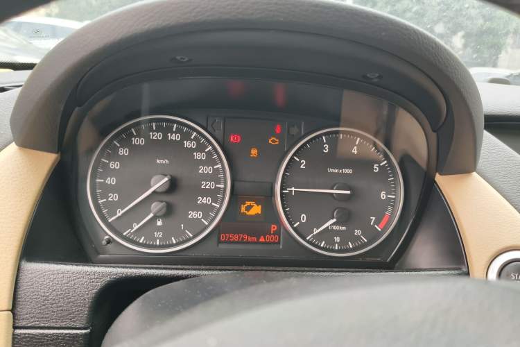 Used BMW X1 2012 sDrive18i Luxury Edition