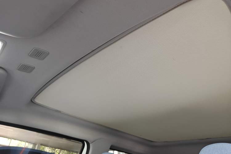 Used Geely Galaxy Panda 2023 Panda Mini 200km Endurance Bear Headliner