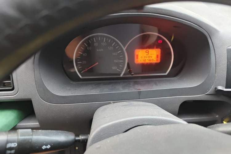 Used BAIC Weiwang 306 2013 1.2L Value Edition Basic 7-Seater A12 China IV Standard
