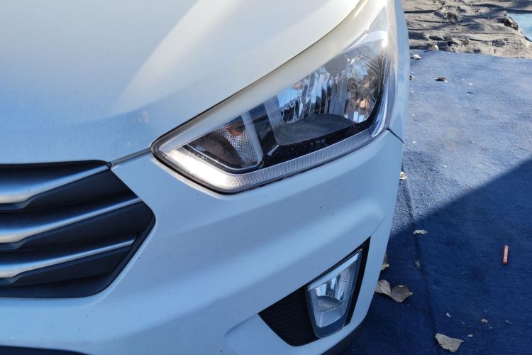 Used Hyundai ix25 2015 1.6L Automatic Two-Wheel Drive Smart GLS Trim Left Front Headlight