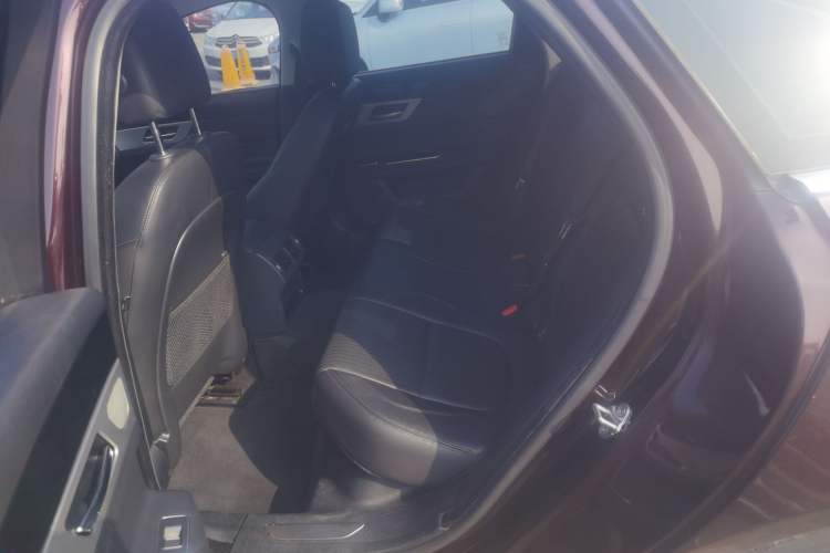 Used Jaguar XF 2016 XF 2.0T Two-Wheel-Drive Luxury Edition
