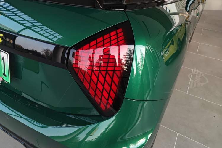 Used MINI Electric MINI COOPER 2024 452km COOPER SE Racing Driver