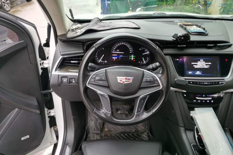 Used Cadillac XT5 2016 28T Four-Wheel Drive Luxury Model
