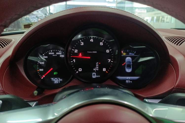 Used Porsche 718 2016 Boxster 2.0T