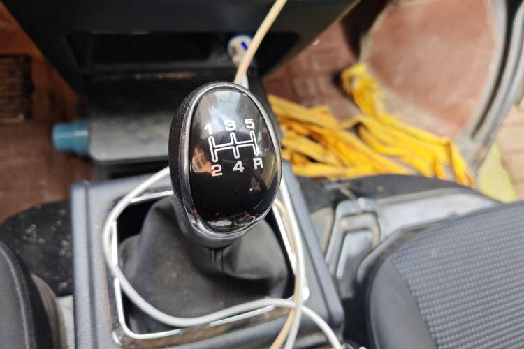 Used HYOSOW H6 2016 1.8L Comfort Version M18A Gear Lever