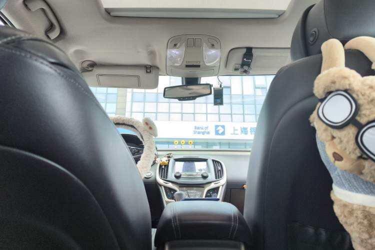 Used Buick LaCrosse 2013 2.0T SIDI Elite Tech Version Headliner