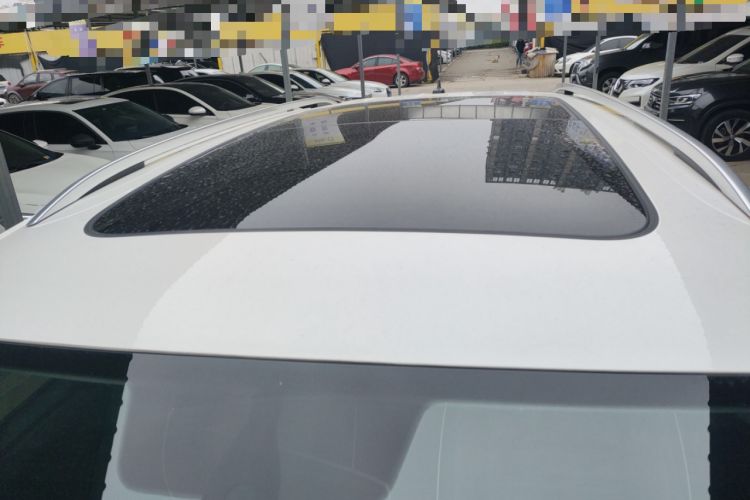 Used Volkswagen Tiguan L 2019 330TSI Automatic Two-Wheel Drive Smart Luxury Version China V Emission Standard
